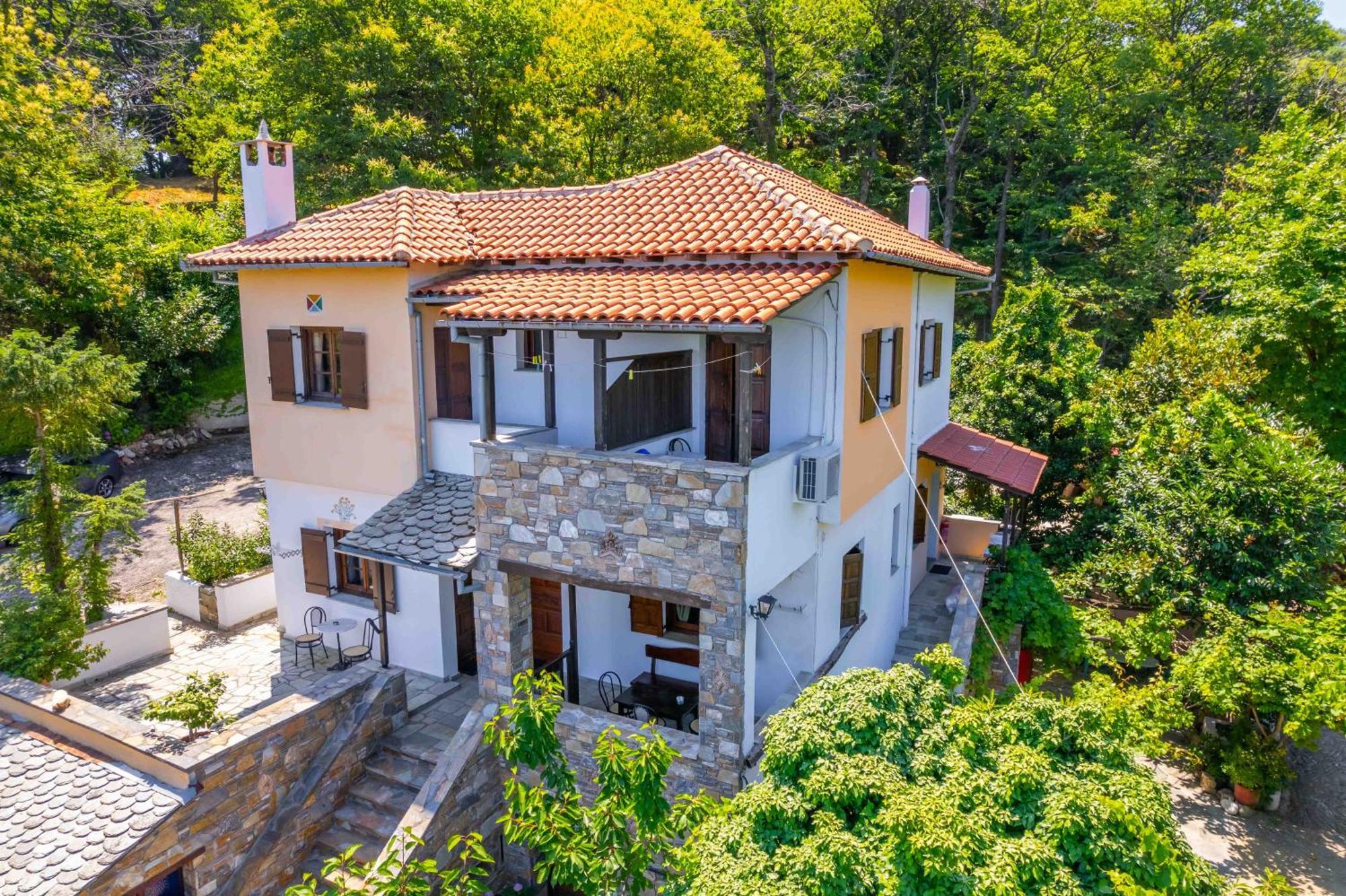 Guesthouse Papachristou Цагарада Екстериор снимка