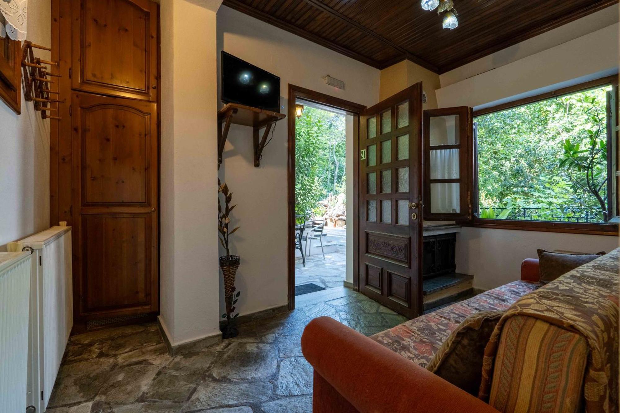 Guesthouse Papachristou Цагарада Екстериор снимка